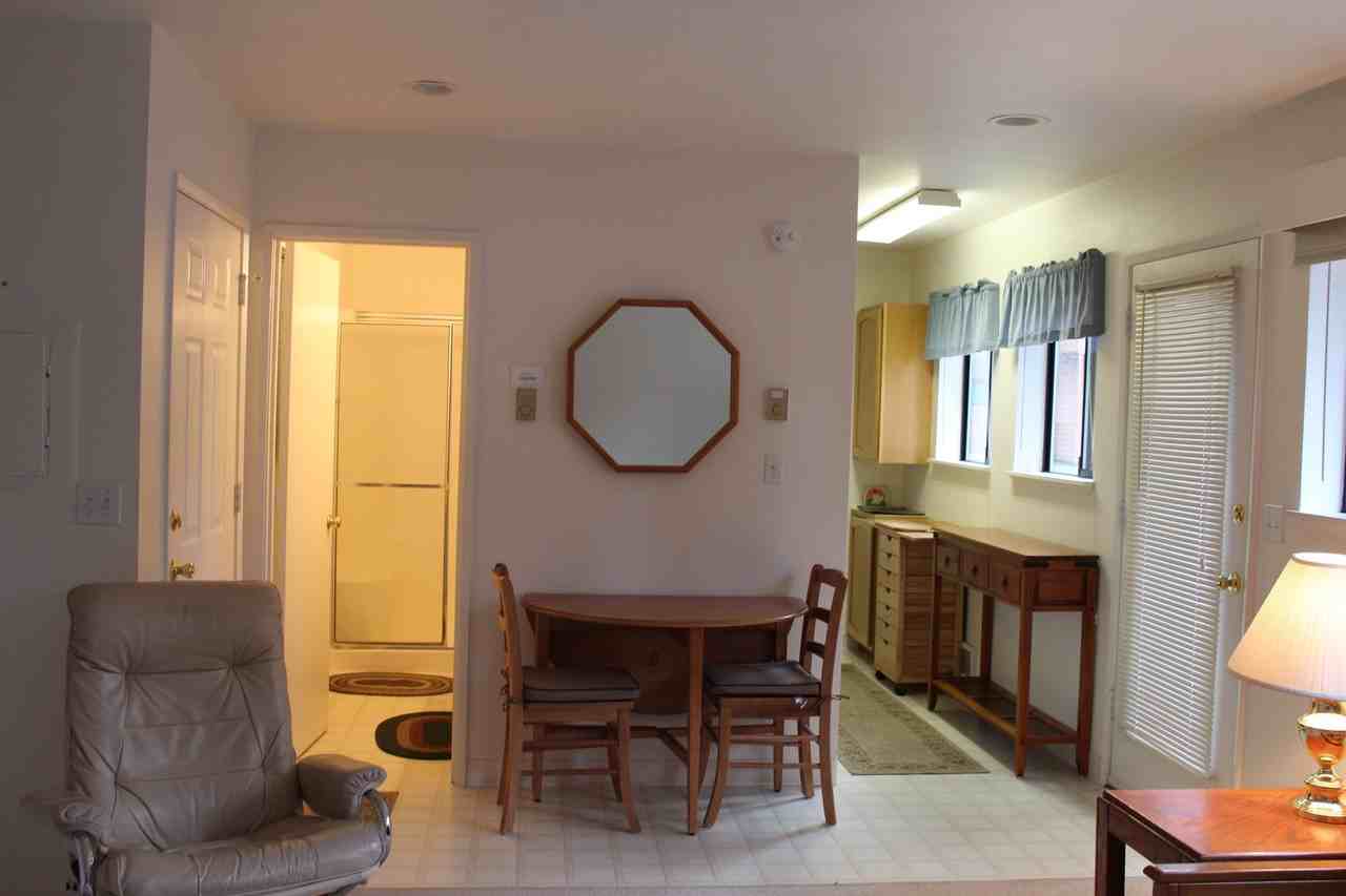 56856 Enterprise Dr - Photo 5 of 8