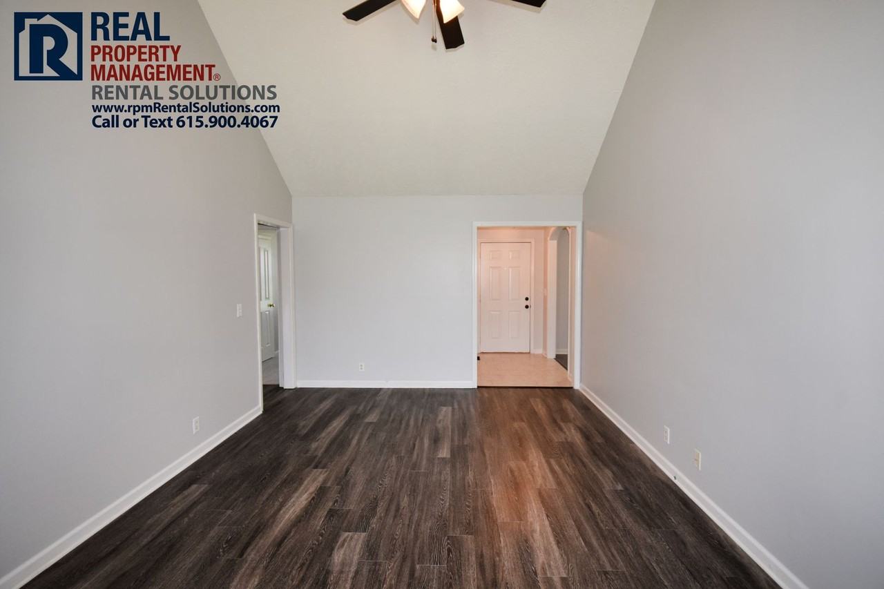 1534 River Rock Blvd - Photo 5 of 21