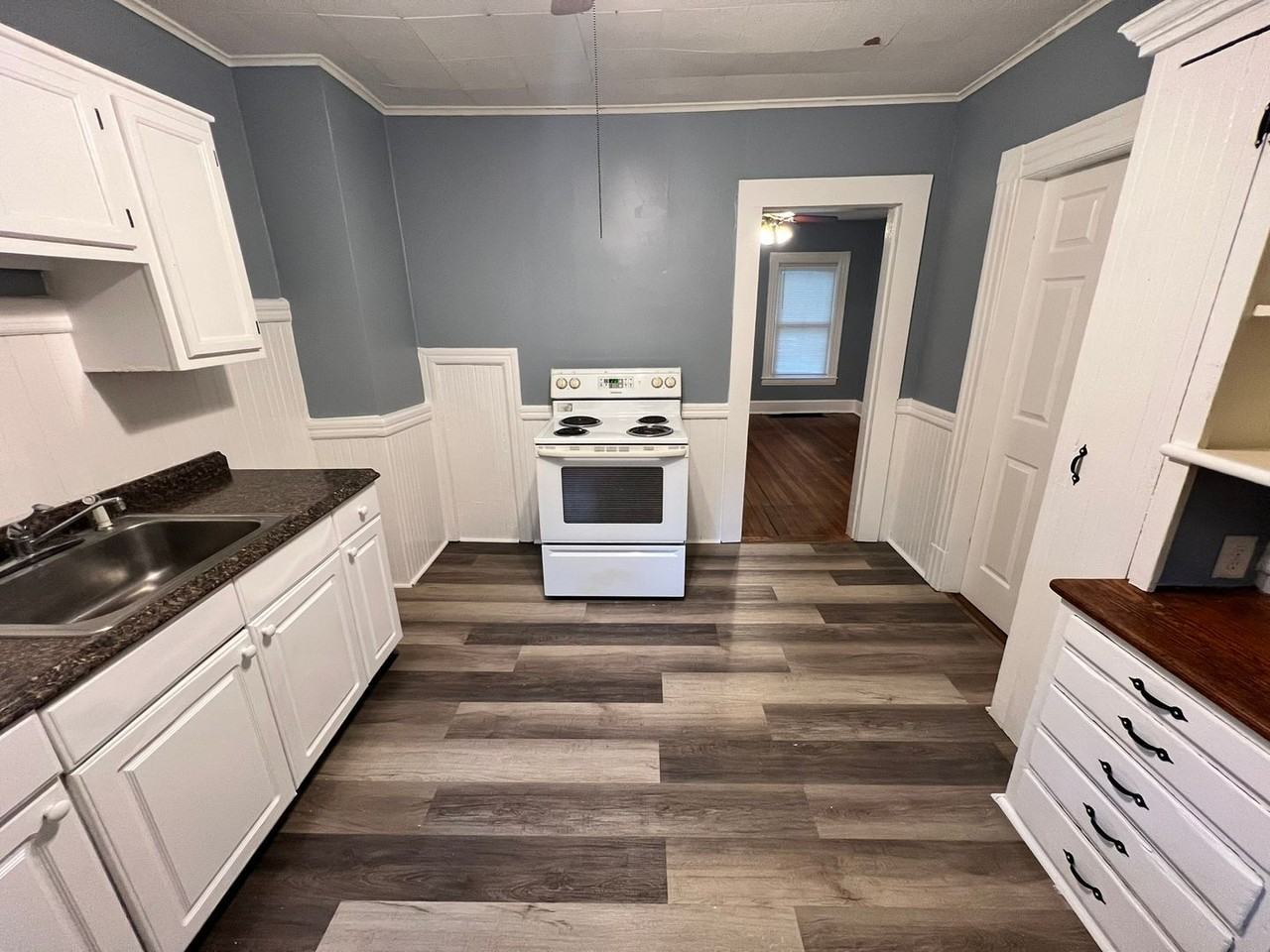 124 Valley View - Photo 2 of 25