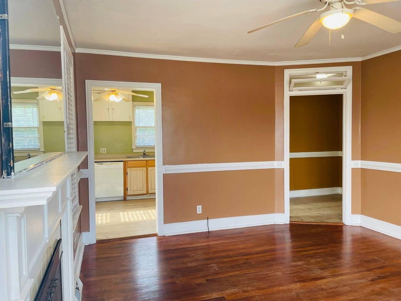 1220 Hamrick St - Photo 4 of 16