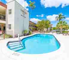 featured image of 500 S Crescent Dr