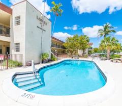 500 S Crescent Dr Hollywood, FL 33021 - Photo 1 of 1