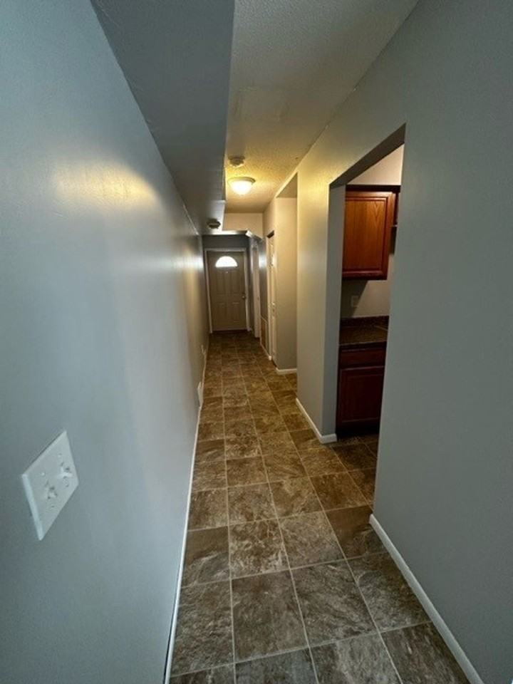 Hillsboro Townhomes - Photo 7 of 22