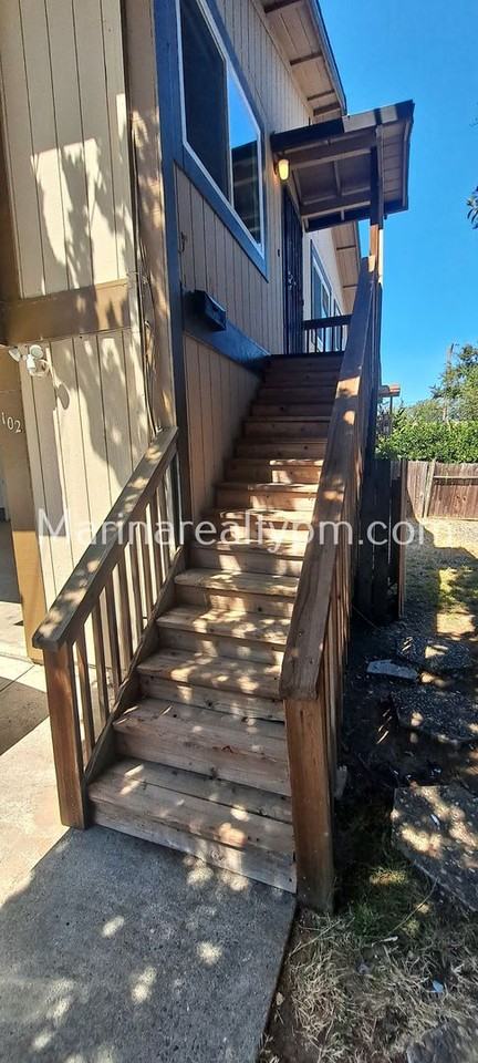 102 Mississippi St - Photo 2 of 19