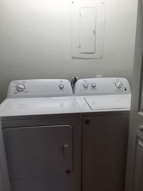 16 Shady Knoll Ln - Photo 7 of 18