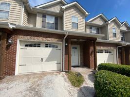 featured image of 4812 Fountain View Way