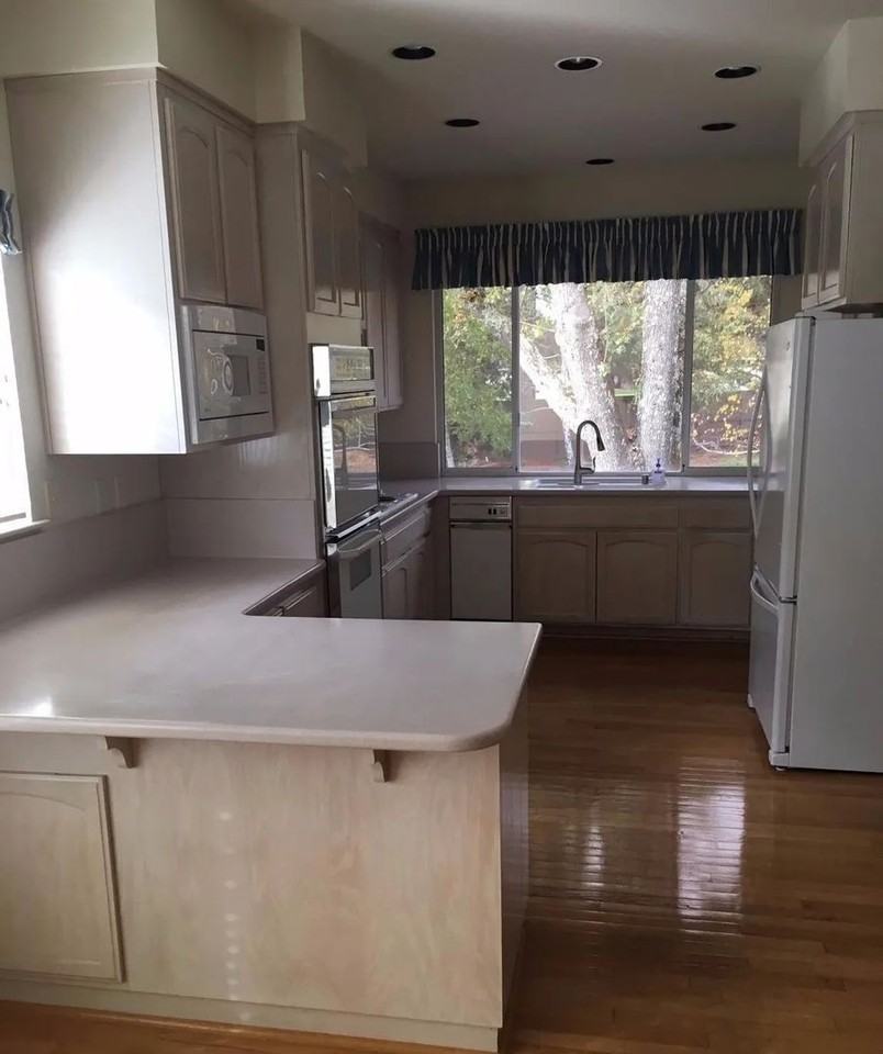 138 White Oak Dr - Photo 2 of 7