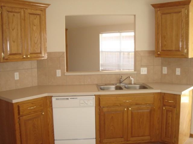 1212 Dawn Avenue - Photo 5 of 18