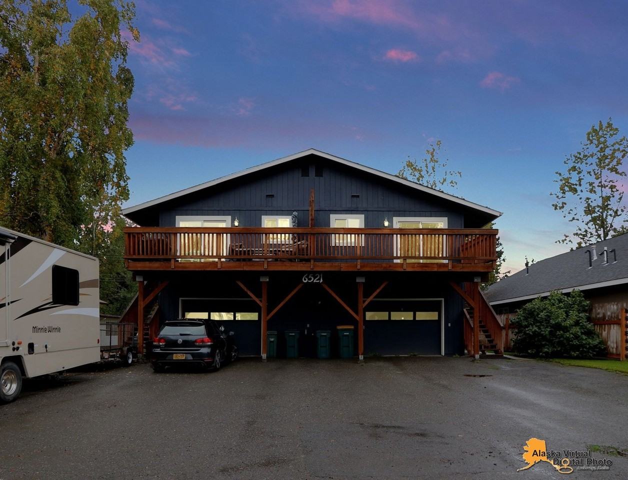 6521 E 9th Avenue - Photo 3 of 28