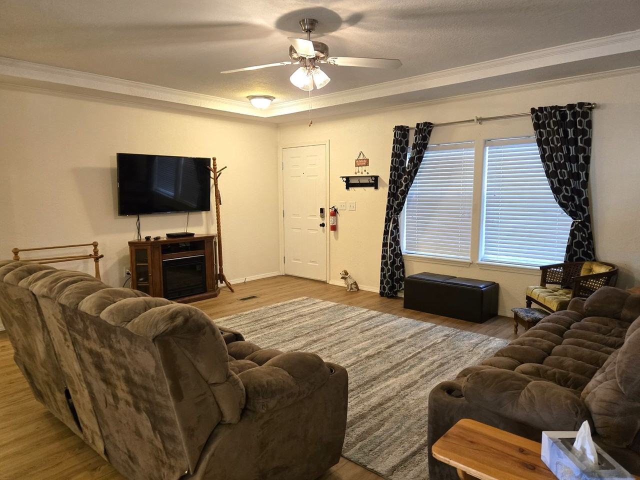 106 Aspen Cir - Photo 3 of 34