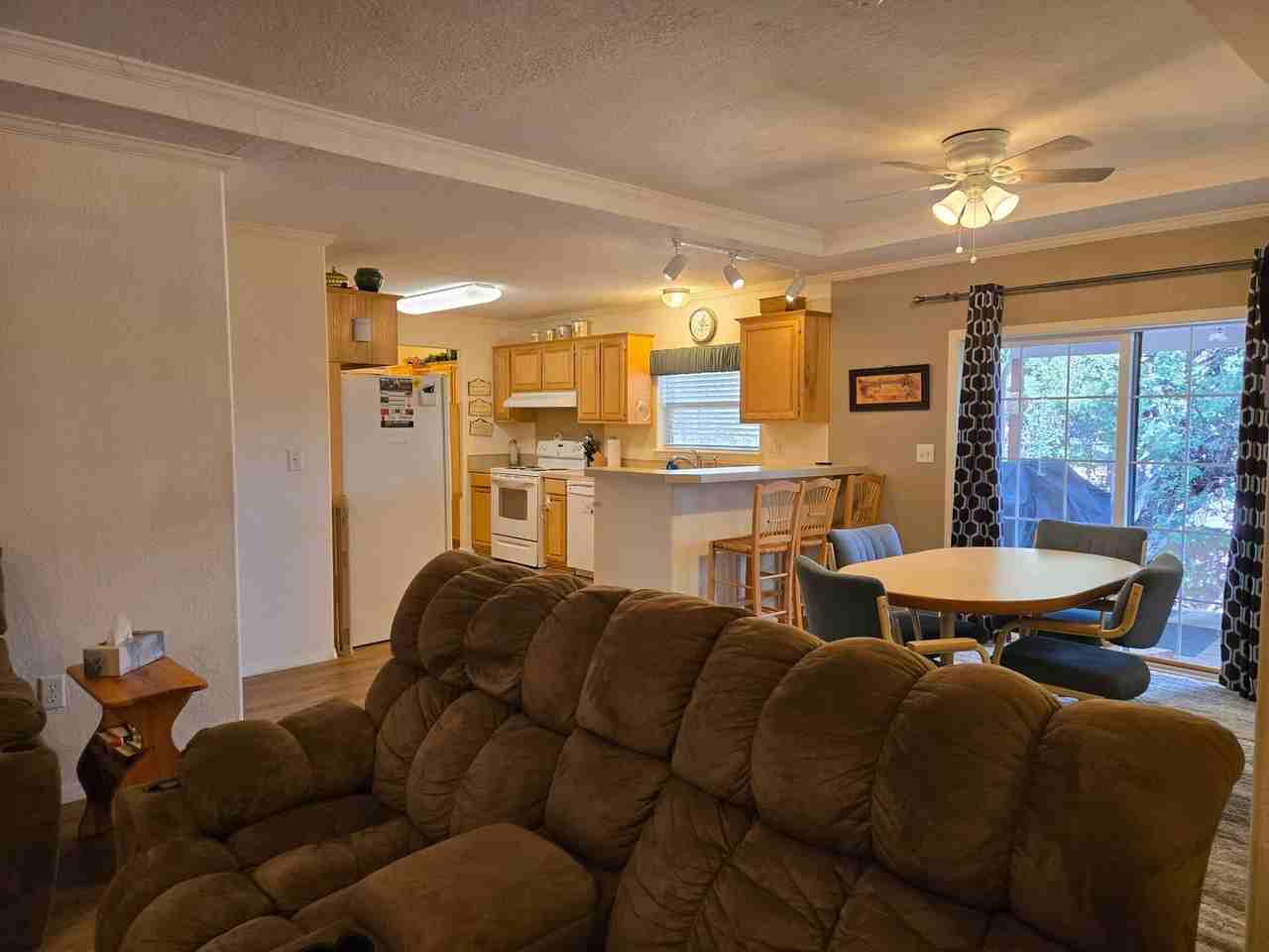106 Aspen Cir - Photo 6 of 34