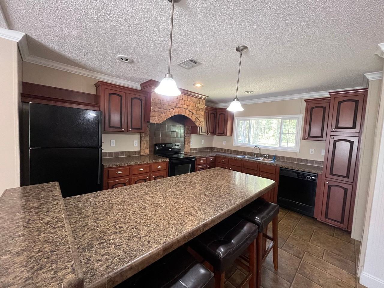 15695 77th Dr - Photo 3 of 22