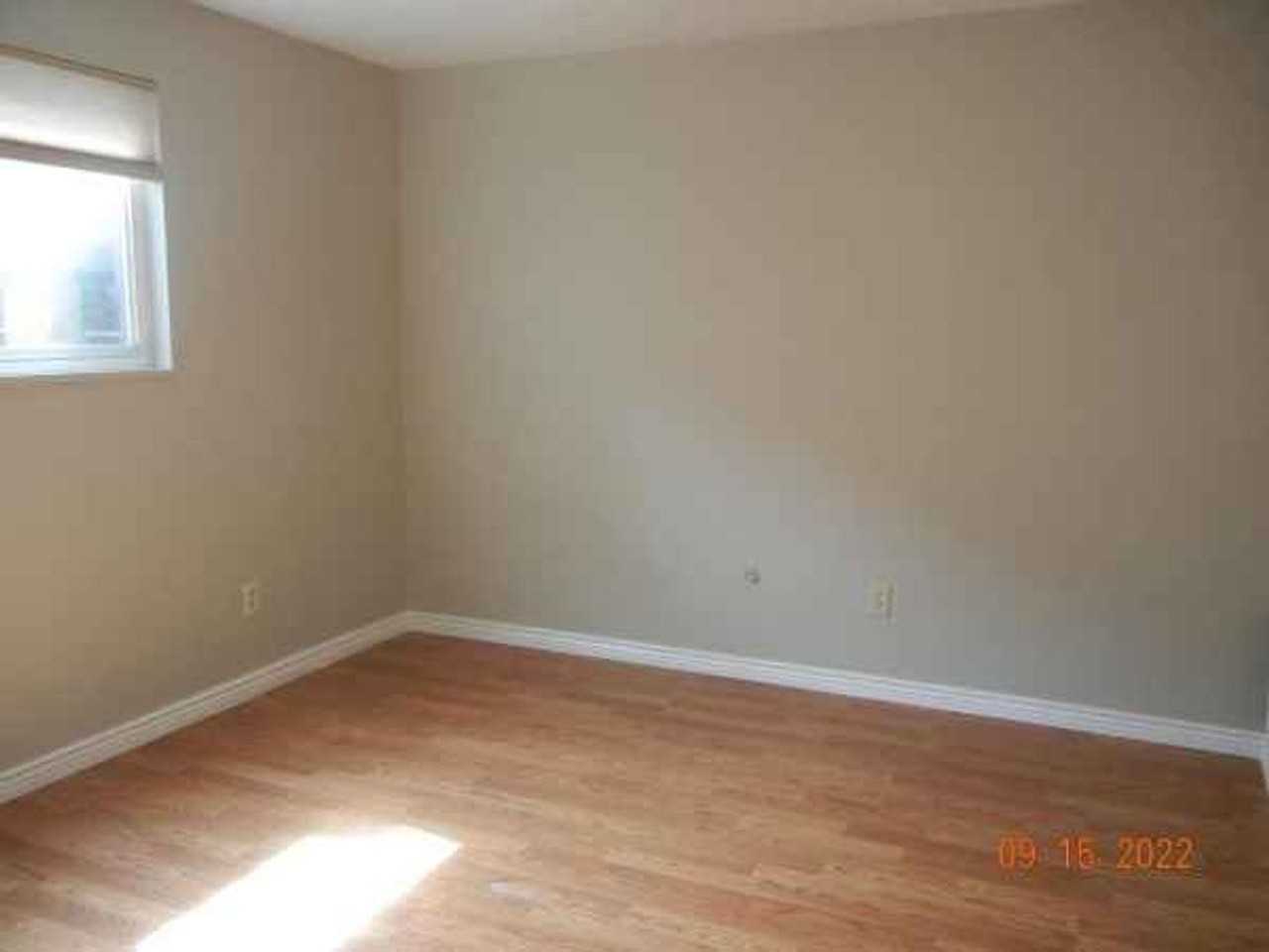 1438 Hover St - Photo 3 of 10