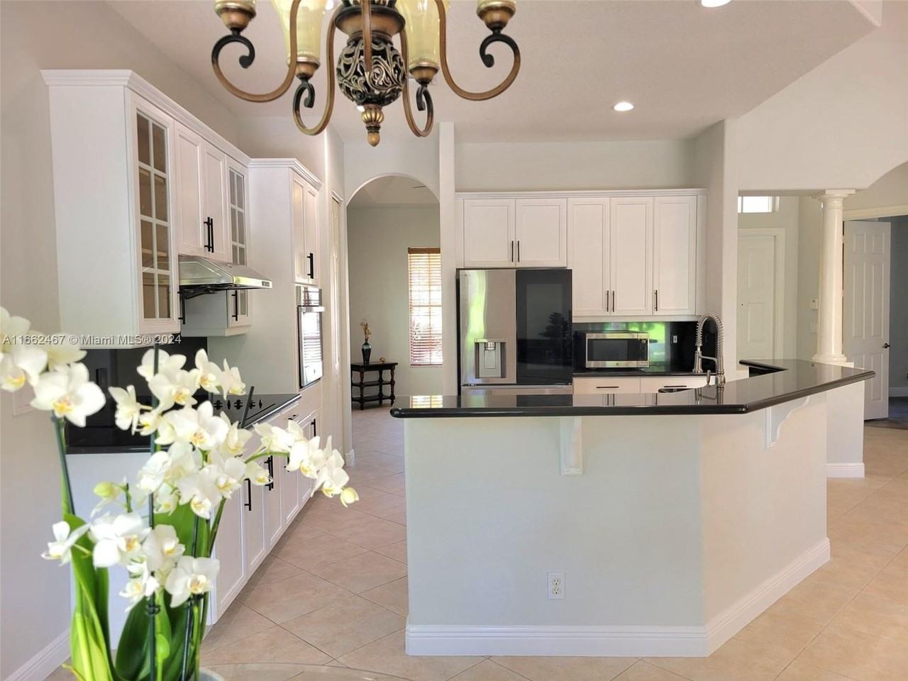 11192 Nw 68th Pl - Photo 2 of 18