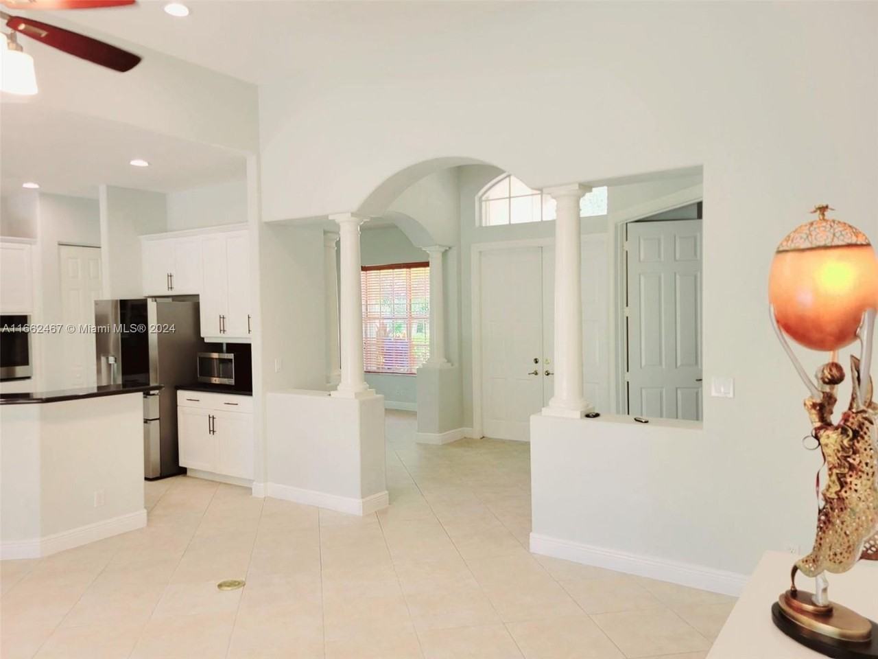 11192 Nw 68th Pl - Photo 3 of 18