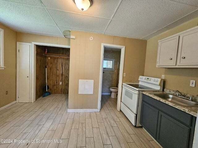 134 South Main St - Photo 2 of 11