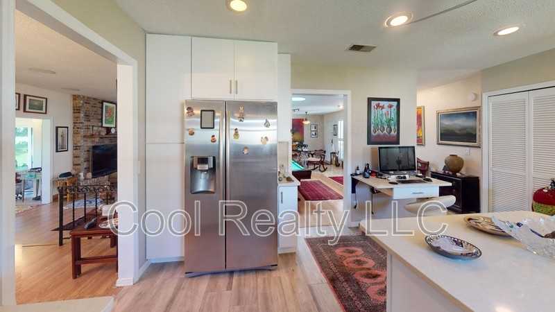 307 Rio Pinar Dr - Photo 3 of 10