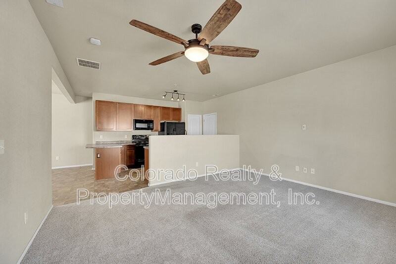 3141 Wild Peregrine Vw - Photo 3 of 36