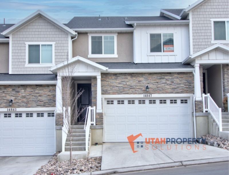 14847 S Garrison Ln - Photo 3 of 26