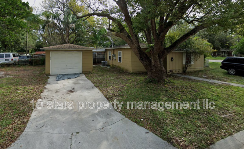 450 47th St S - Photo 2 of 12