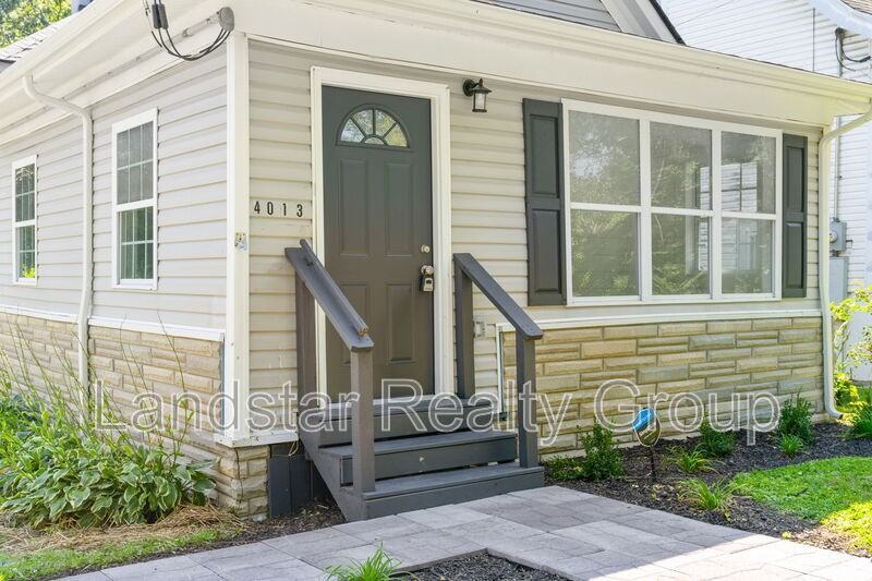 4013 S 2nd St - Photo 4 of 35