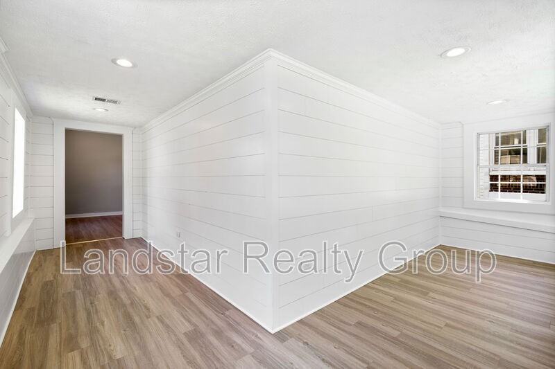 4013 S 2nd St - Photo 7 of 35