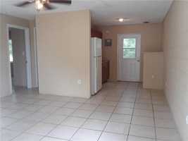 featured image of 1032 W Jefferson St #5