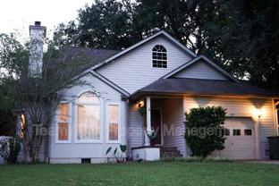 827 Harbor Place Drive - Photo 1 of 1