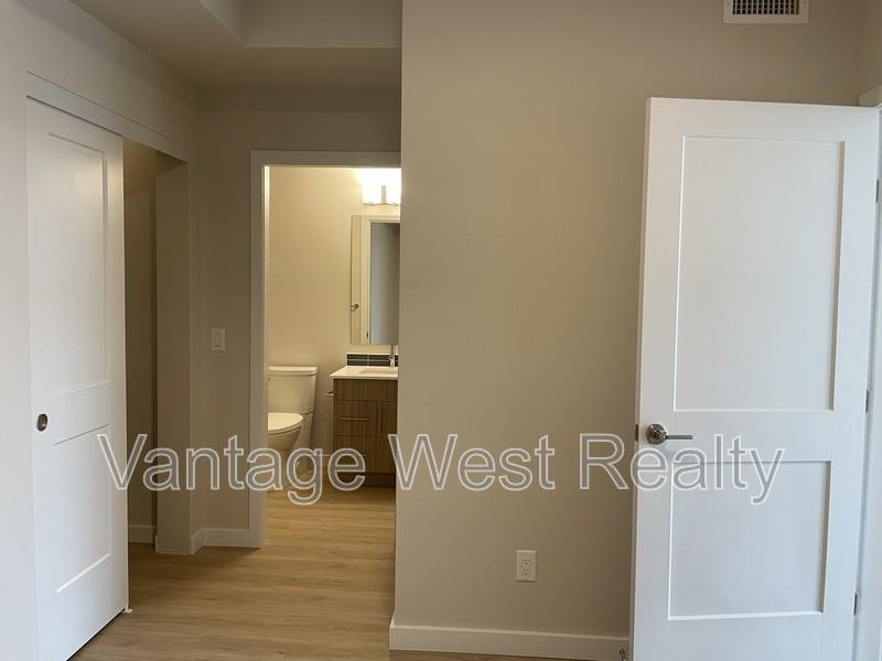 83 Boynton Place - Photo 6 of 11