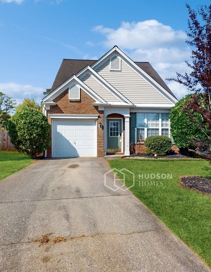 1703 Taynton Cir Nw - Photo 2 of 30