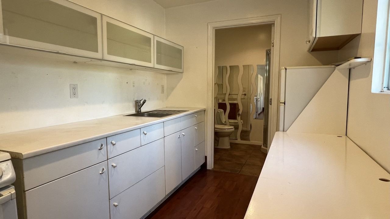 Imperial Villa Balboa - Photo 3 of 14