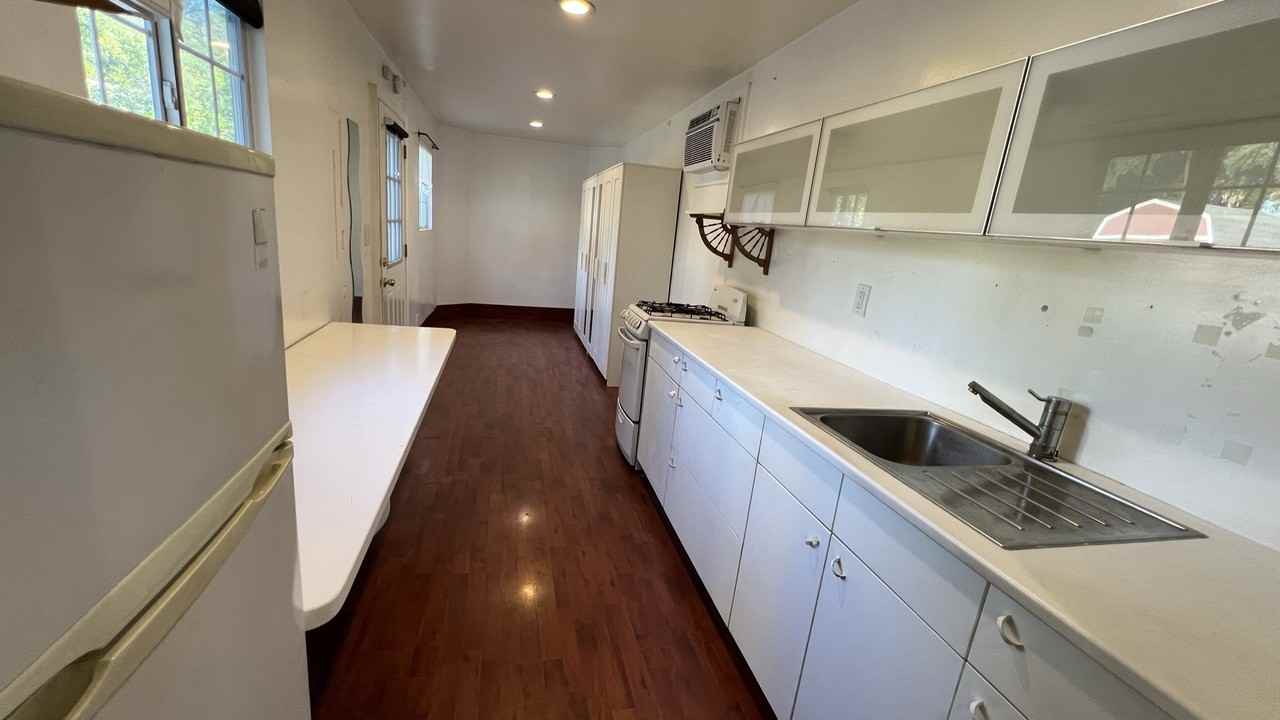 Imperial Villa Balboa - Photo 2 of 14