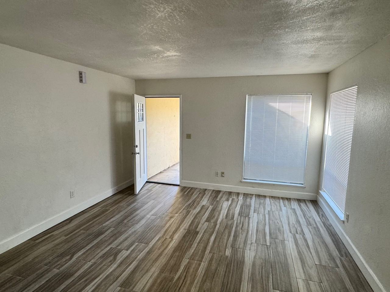 813 Q St #NA - Photo 2 of 15