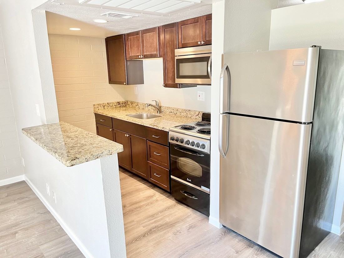 536 E Portland St #13 - Photo 7 of 39