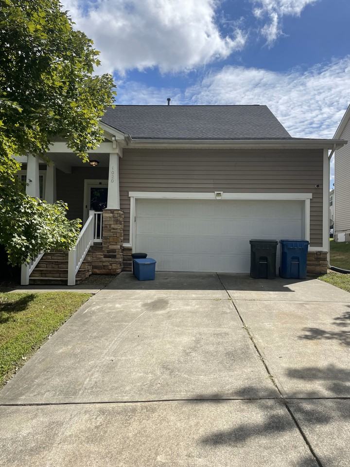 1020 Oak Park Dr #NA - Photo 3 of 21