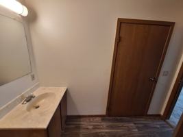 featured image of 1133 Landeco Ln