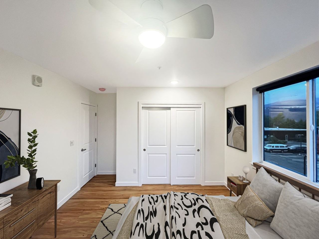 Leeward Apartments - Photo 7 of 14