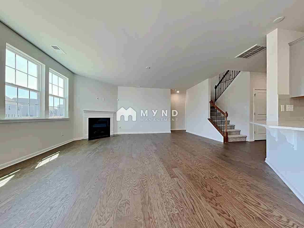 15100 Moulin Court Dr - Photo 3 of 32