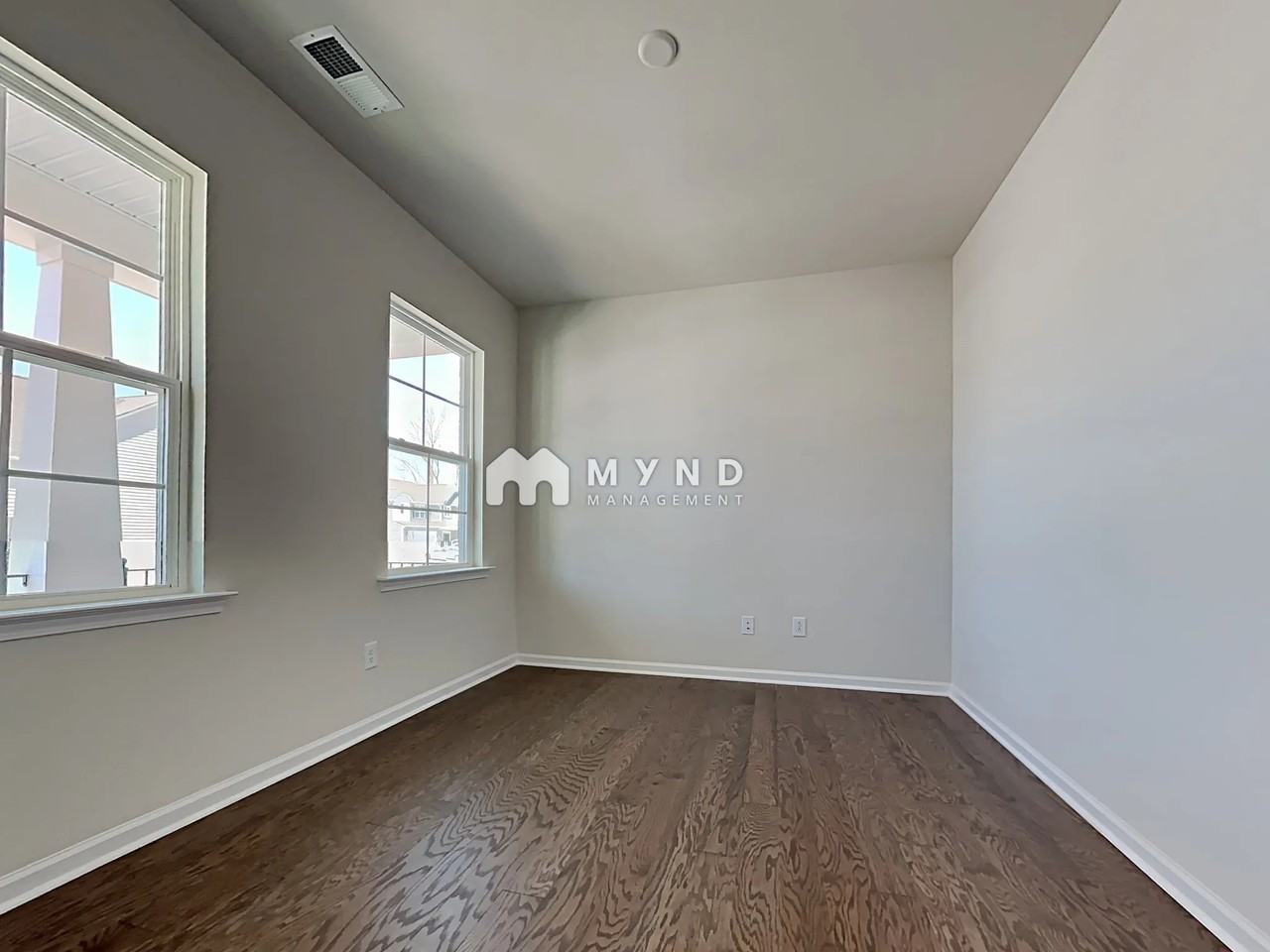 15100 Moulin Court Dr - Photo 7 of 32