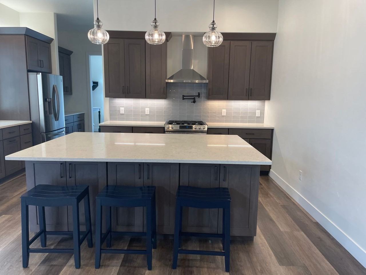 2549 Chapman Dr - Photo 6 of 21