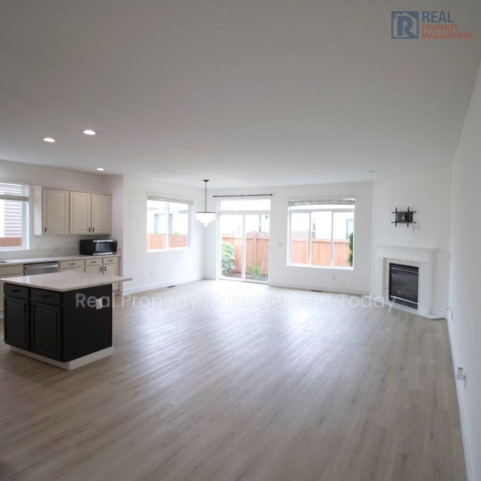 105 Lane Blvd Nw - Photo 7 of 29