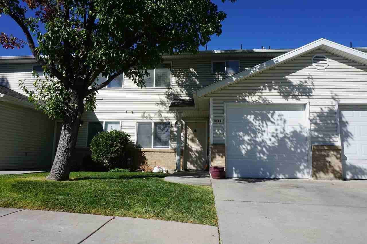 3166 S Buena Verde Ln