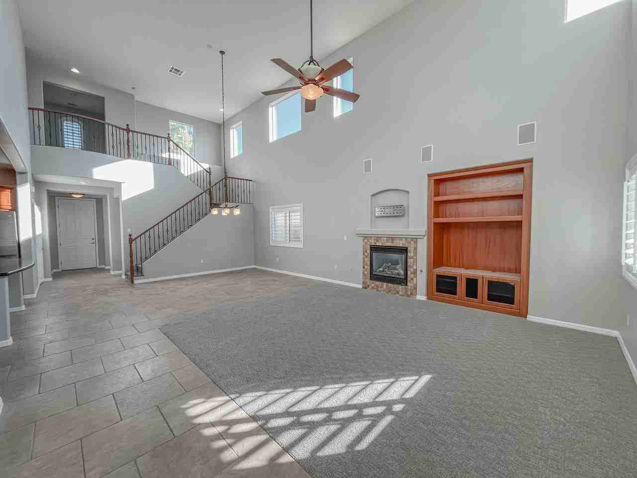 11441 Valentino Ln - Photo 3 of 46