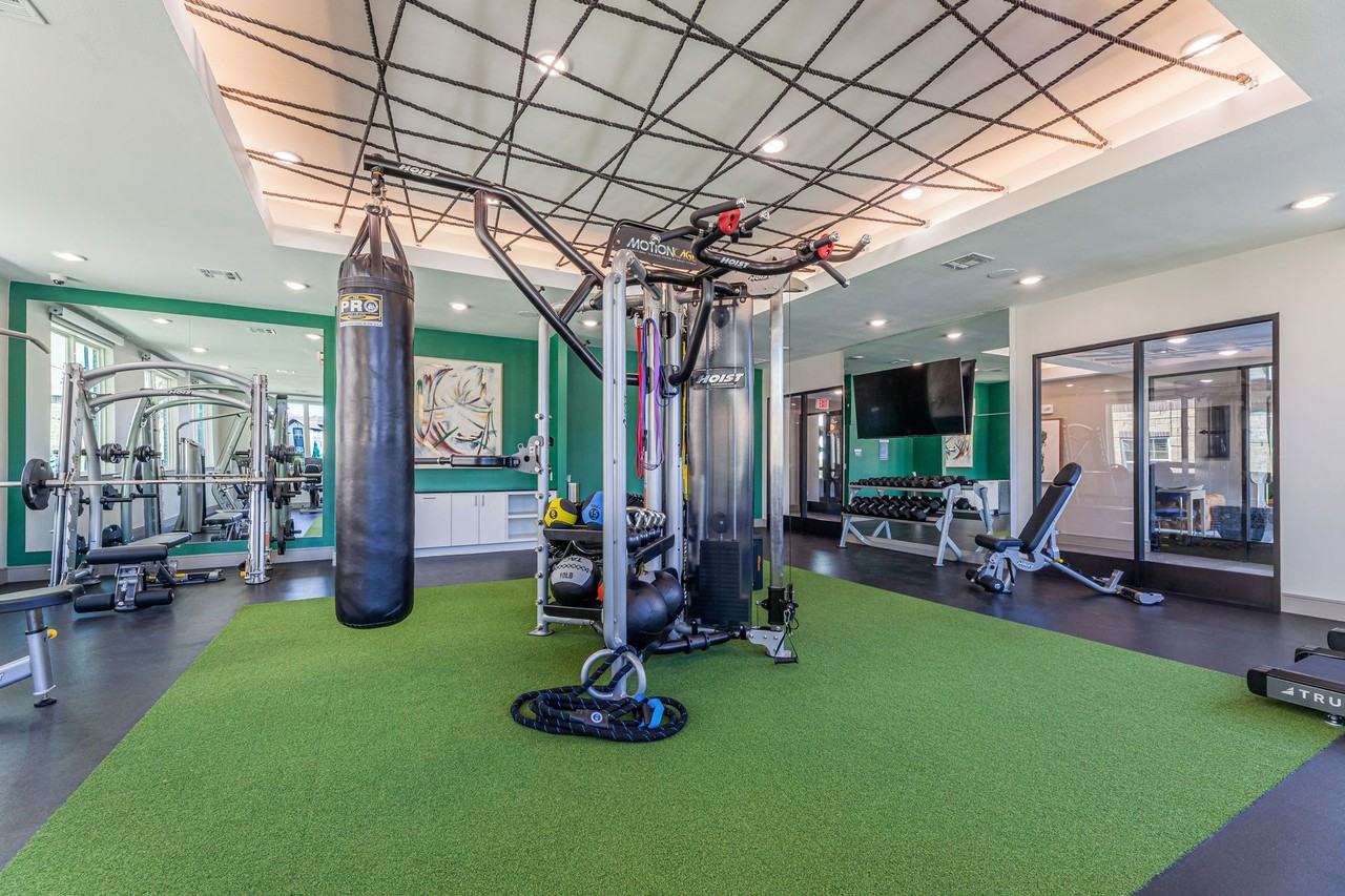 Beacon on Westmoreland - Photo 6 of 50