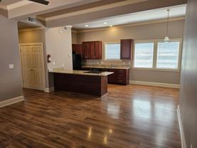 114 N. Cypress Street - Photo 1 of 1