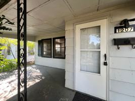 featured image of 1207 State St