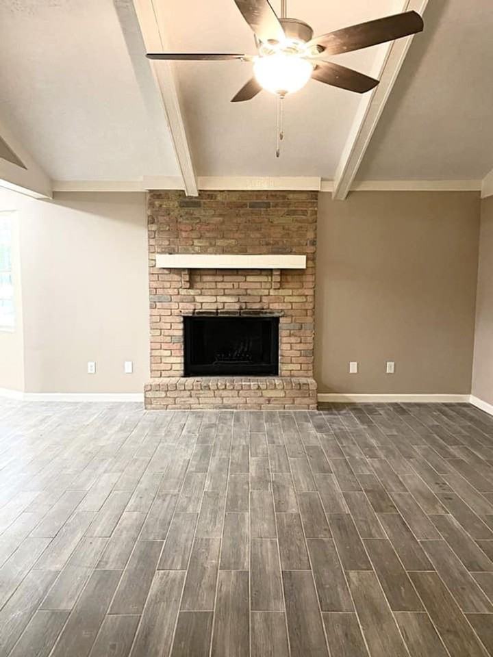 205 Pleasant St - Photo 2 of 14