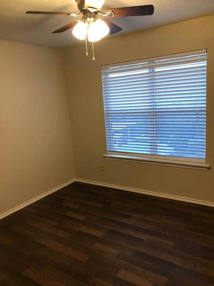 2714 Patricia Lane - Photo 3 of 13