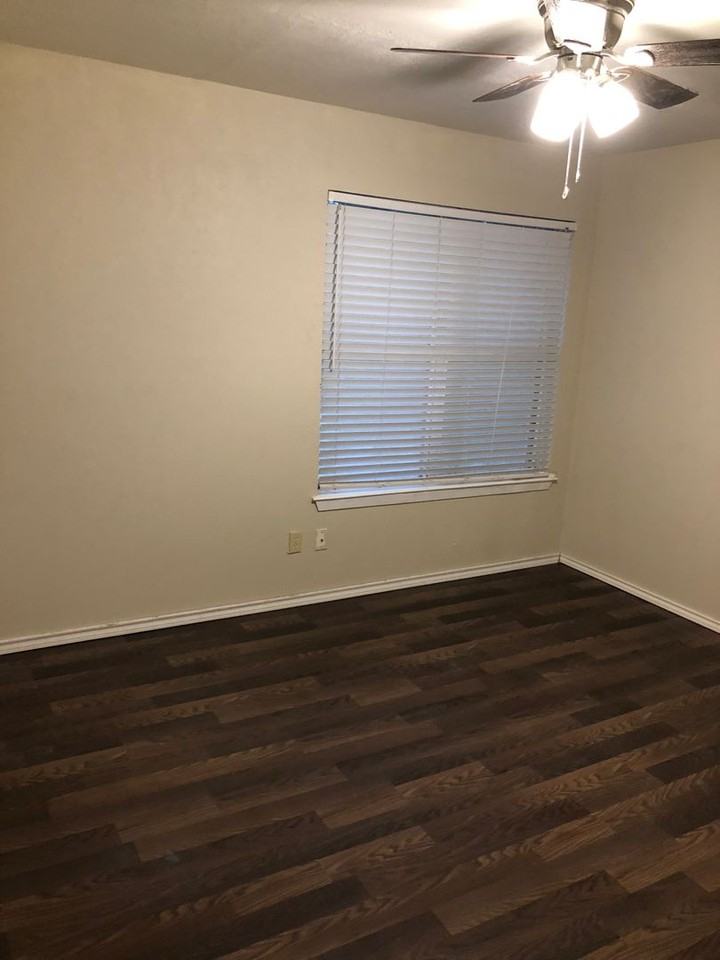 2714 Patricia Lane - Photo 4 of 13