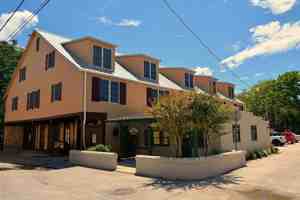 featured image of 4 Artillery Ln